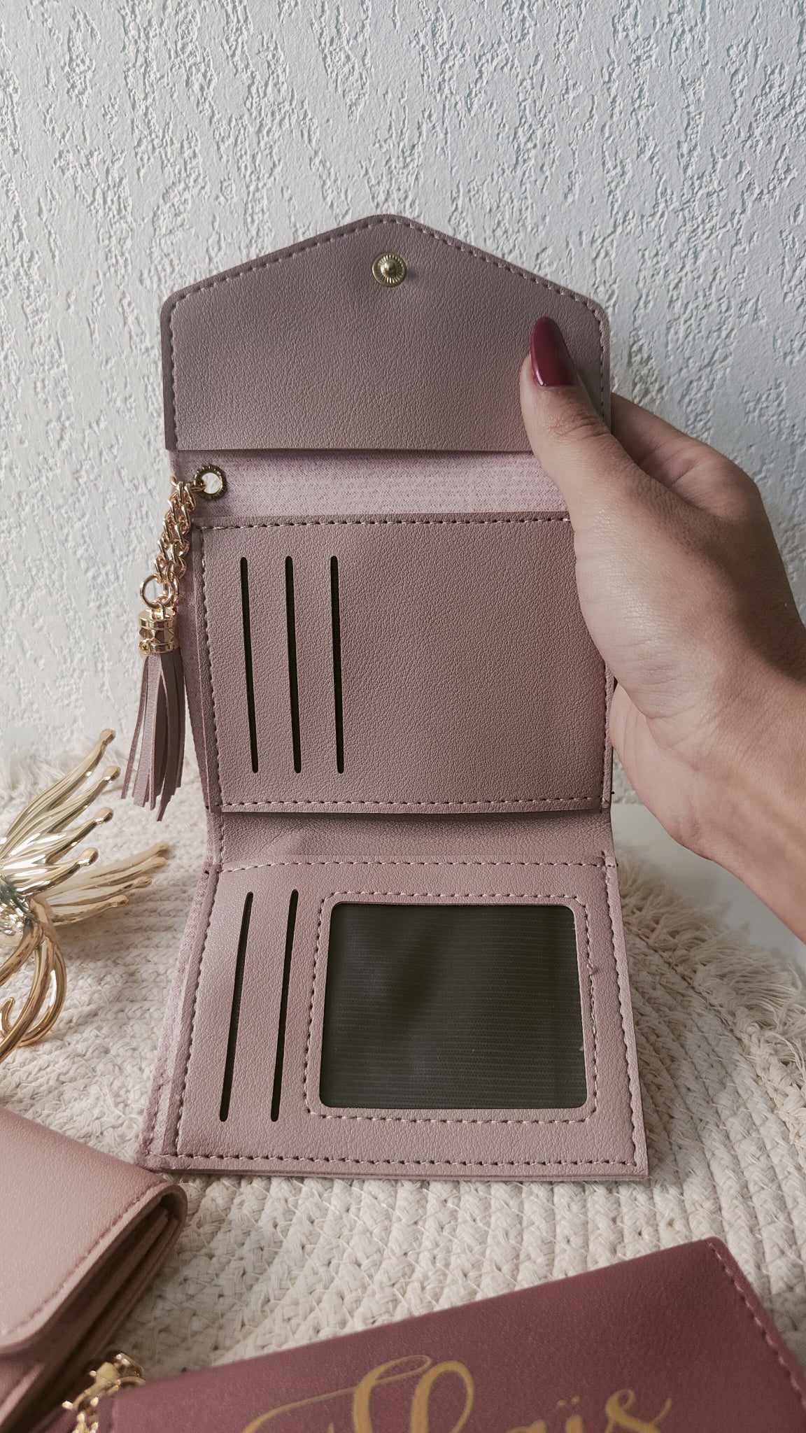 petit portefeuille personnalisé avec prénom - idée cadeau femme